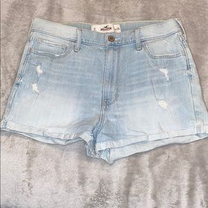 High waisted Hollister shorts